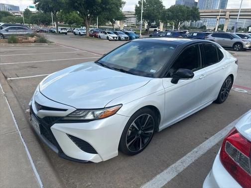 2019 Toyota Camry XSE
