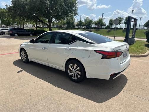 2025 Nissan Altima S FWD