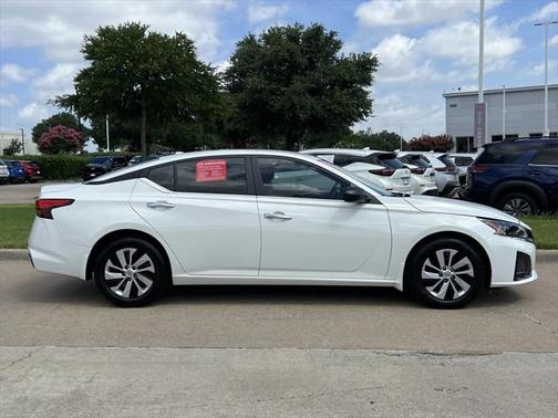 2025 Nissan Altima S FWD