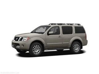 2008 Nissan Pathfinder SE