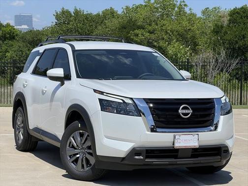 2025 Nissan Pathfinder SV FWD