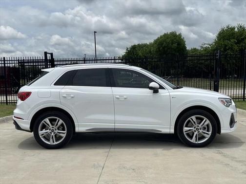 2023 Audi Q3 45 S line Premium Plus