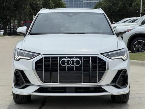 2023 Audi Q3 45 S line Premium Plus