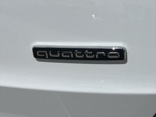 2023 Audi Q3 45 S line Premium Plus