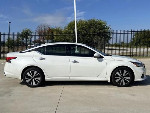 2021 Nissan Altima 2.5 SL