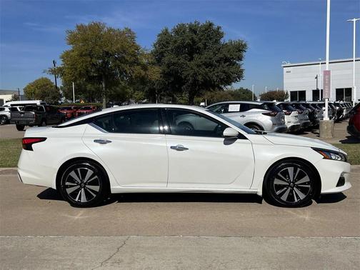 2021 Nissan Altima 2.5 SL