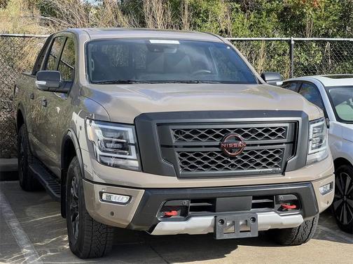 2024 Nissan Titan PRO-4X