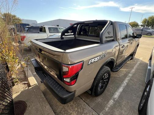 2024 Nissan Titan PRO-4X