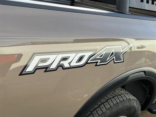 2024 Nissan Titan PRO-4X