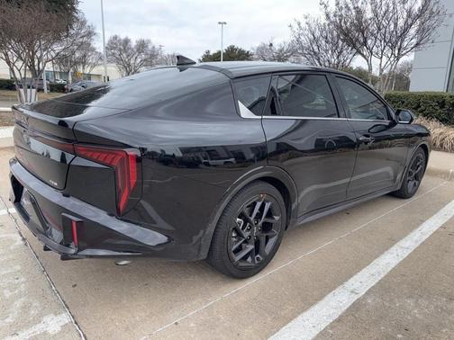 2025 Kia K4 GT-Line Turbo