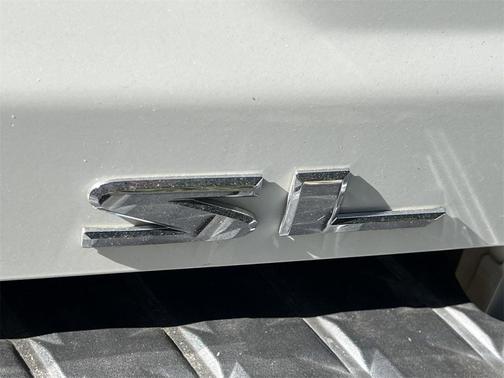 2020 Nissan Titan SL