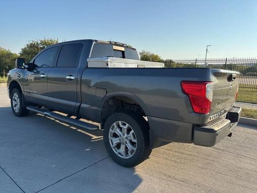 2019 Nissan Titan XD SV