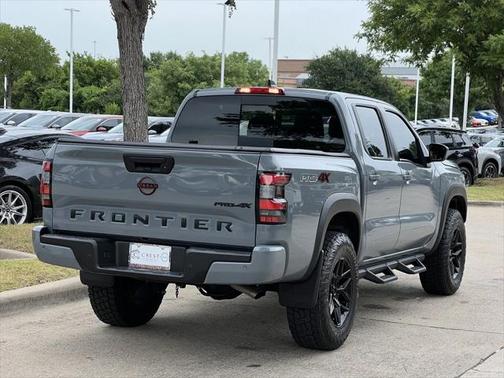 2024 Nissan Frontier PRO-4X