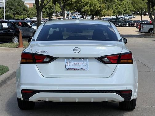 2025 Nissan Altima SV FWD