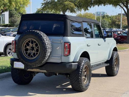 2022 Ford Bronco Outer Banks