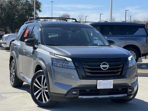 2023 Nissan Pathfinder Platinum 4WD