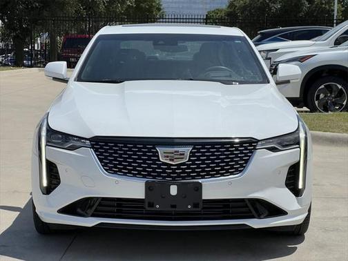 2023 Cadillac CT4 Premium Luxury