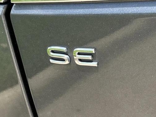 2022 Volkswagen Atlas 2.0T SE w/Technology