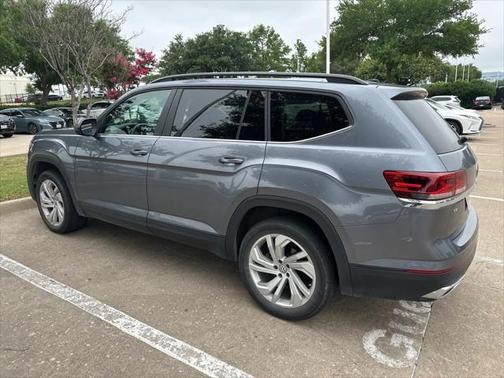 2022 Volkswagen Atlas 2.0T SE w/Technology