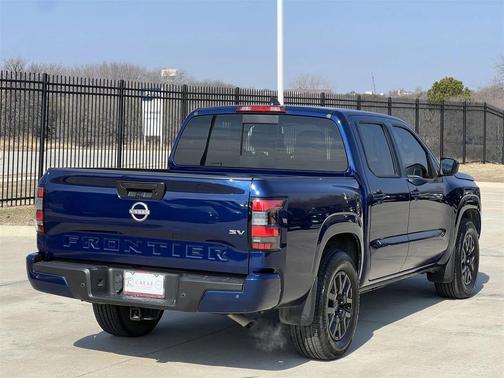 2023 Nissan Frontier SV