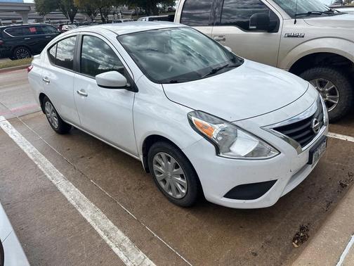 2015 Nissan Versa 1.6 SV