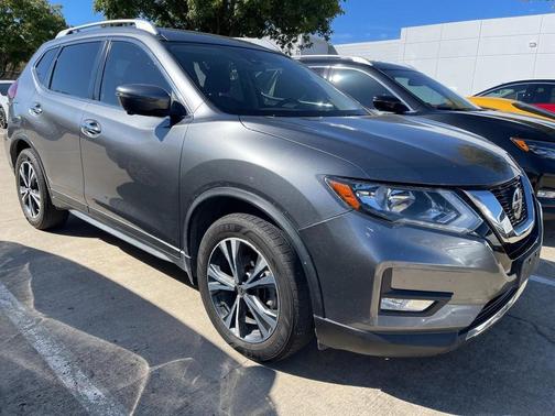2019 Nissan Rogue SV