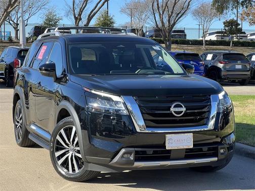 2023 Nissan Pathfinder Platinum 4WD