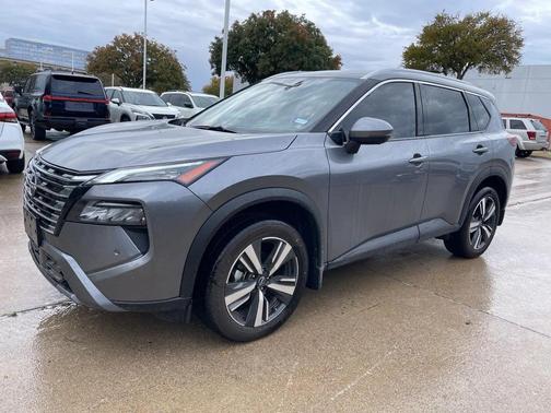 2025 Nissan Rogue SL