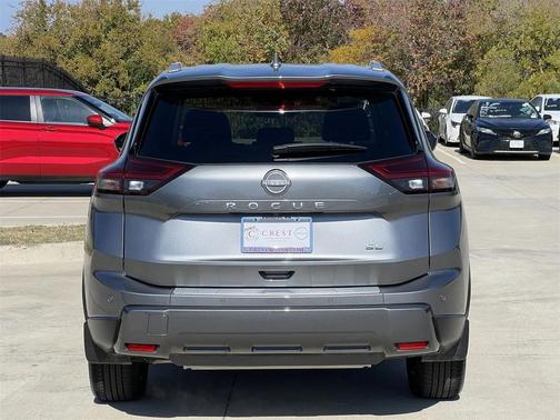 2025 Nissan Rogue SL