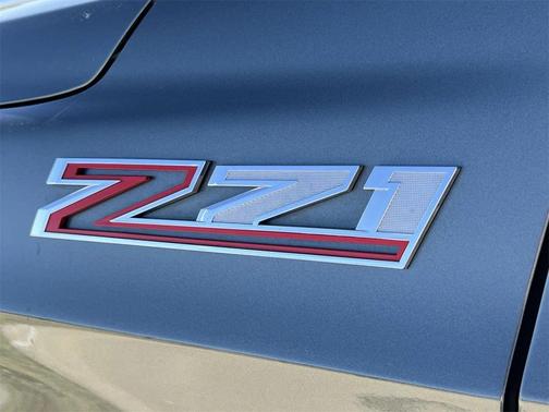 2023 Chevrolet Suburban 4WD Z71