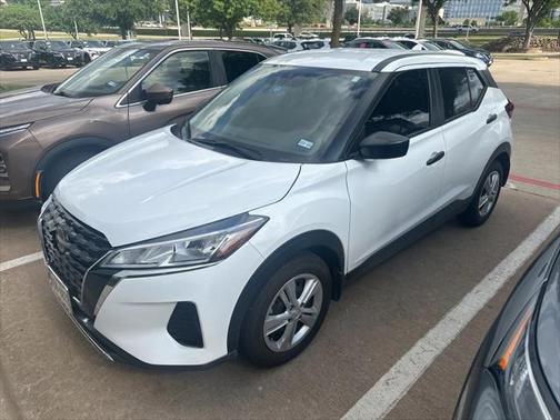 2024 Nissan Kicks S