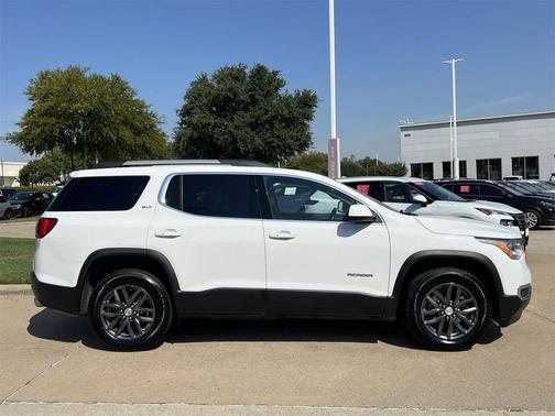 2019 GMC Acadia SLT-1