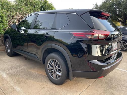 2025 Nissan Rogue S