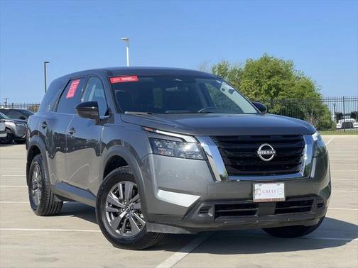 2023 Nissan Pathfinder S FWD