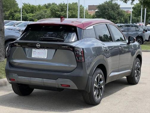 2025 Nissan Kicks SV