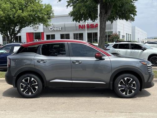 2025 Nissan Kicks SV