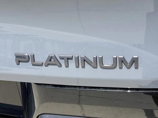 2025 Nissan Murano Platinum