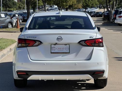 2024 Nissan Versa 1.6 SV