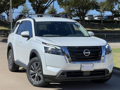 2025 Nissan Pathfinder SV FWD