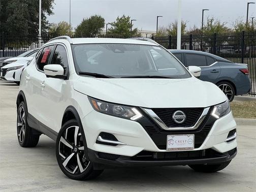 2022 Nissan Rogue Sport SL