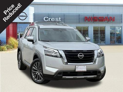 2023 Nissan Pathfinder SL FWD