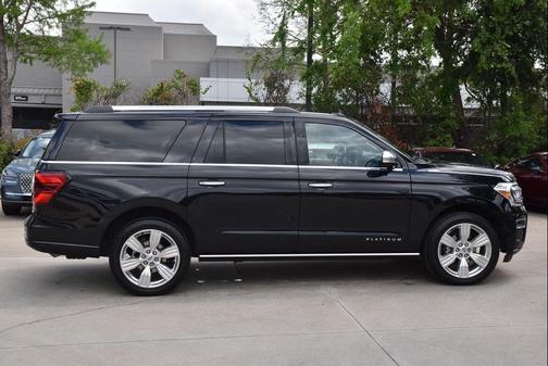 Agate Black Metallic 2024 Ford Expedition Max Platinum