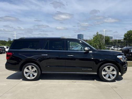 Agate Black Metallic 2024 Ford Expedition Max Platinum