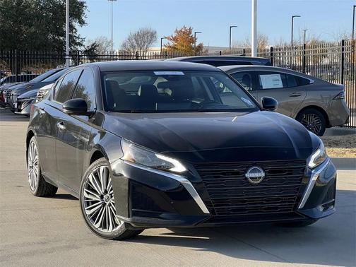 2024 Nissan Altima 2.5 SL