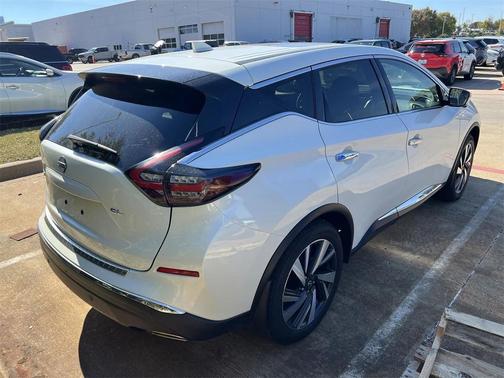 2024 Nissan Murano SL FWD