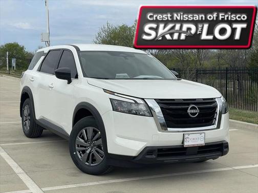 2025 Nissan Pathfinder S