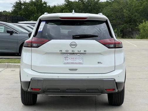 2025 Nissan Rogue SL