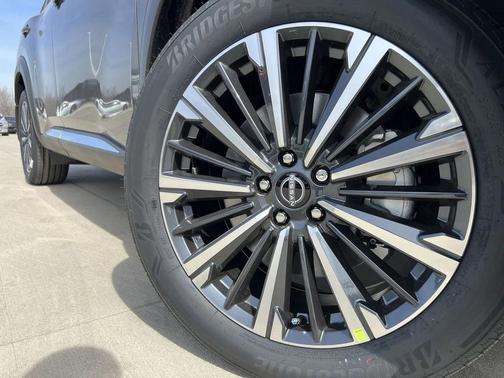 Gun Metallic 2026 Nissan Pathfinder Platinum