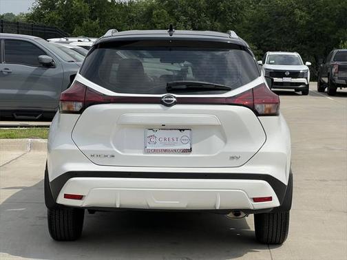2024 Nissan Kicks SV