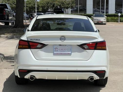 2025 Nissan Altima SV FWD